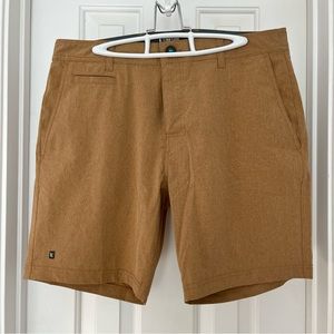 Linksoul Golf Men’s Boardwalker Shorts, Size 32, Beechwood Color